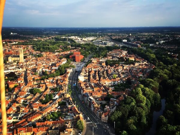 Ballonvart over Brugge